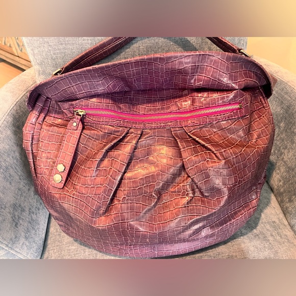 Marc By Marc Jacobs VINTAGE CrocEmbossed Purple Hobo/Sling Bag X-LARGE Crossbody - Picture 16 of 17
